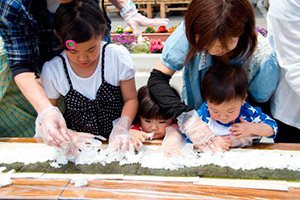 20130526田束山つつじまつり福興市