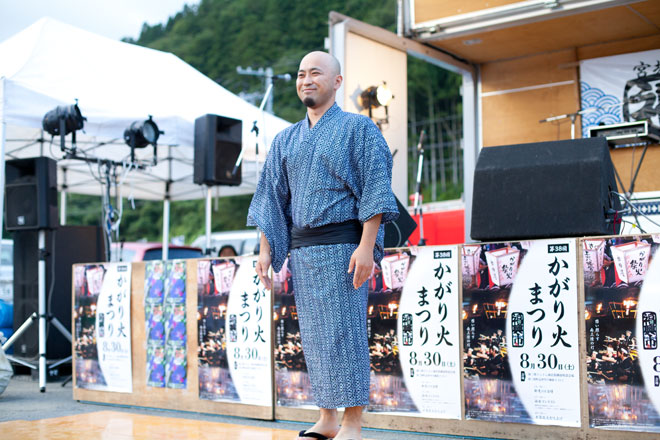 南三陸八幡川かがり火まつり福興市