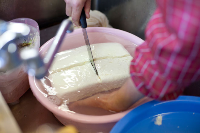 南三陸ビーンズくらぶ 豆腐作り体験