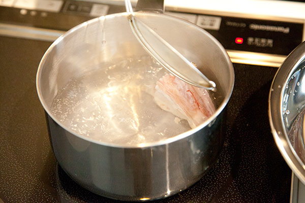 タラのアラ汁の作り方 醤油味編 山内鮮魚店の海鮮レシピ