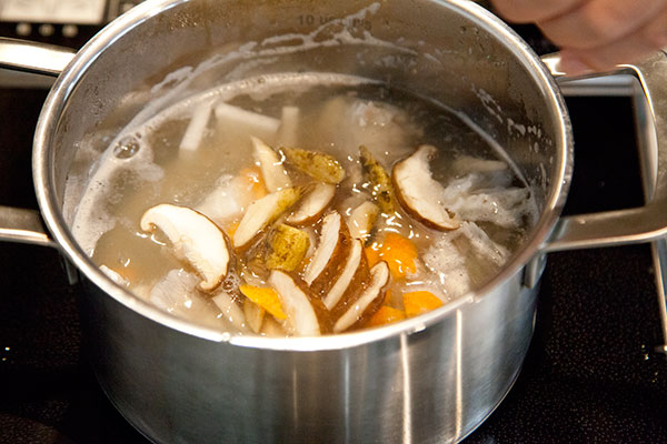 タラのアラ汁の作り方 醤油味編 山内鮮魚店の海鮮レシピ