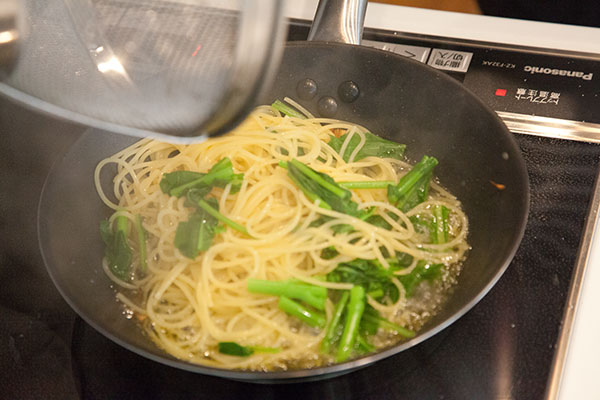 しらすと春野菜のパスタレシピ6