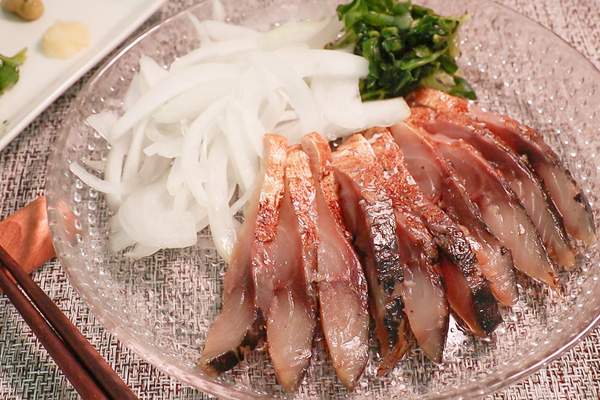 鯖スモーク 玉ねぎのせ レシピ